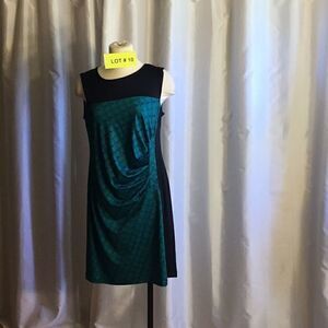 NWOT sleeveless dress in pull on style in medium